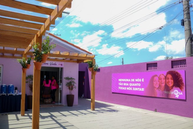 Foto: Casa PodeRosa oferece exames de DST e Papanicolau a mulheres vítimas de violência 