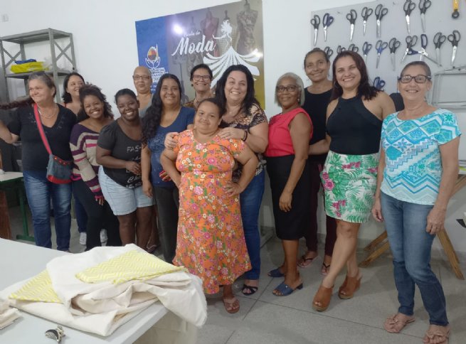 Foto: Prefeitura encerra primeira turma do curso gratuito ‘Roteiro de Costura’ do Polo de Capacitação do Jaraguá