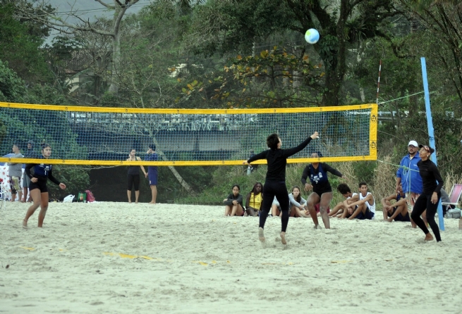 Foto: Torneio de vôlei de praia movimenta Maresias no fim de semana