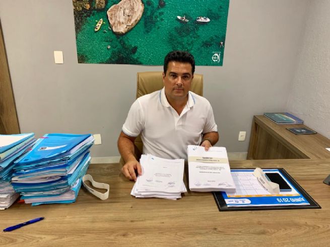 Foto: Prefeito Felipe Augusto assina Plano de Investimentos em Saneamento Básico com a Sabesp