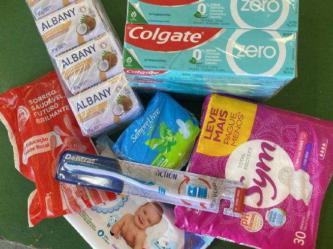 Foto: Escolas de São Sebastião distribuem kits de higiene pessoal para 16 mil alunos