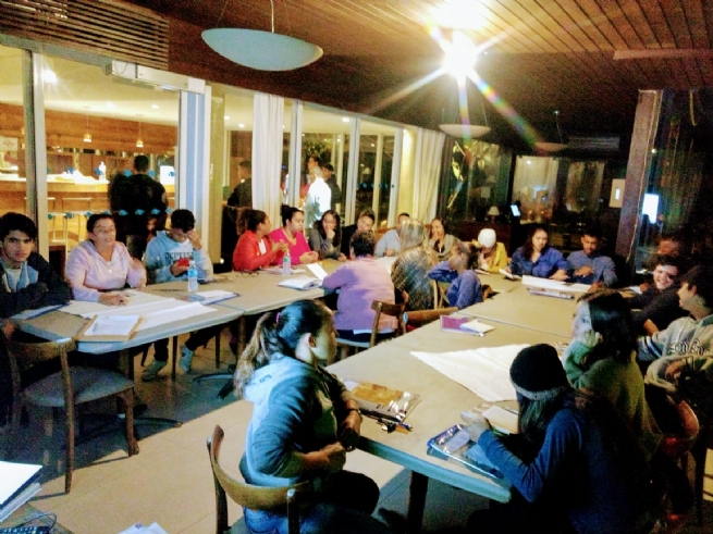 Foto: CIP forma 28 recepcionistas em meios de hospedagem em Cambury