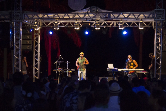 Foto: Bandas locais Koala Joe e Luz, Samba e Ação abrem shows de Luciana Melo e Exaltasamba na Rua da Praia