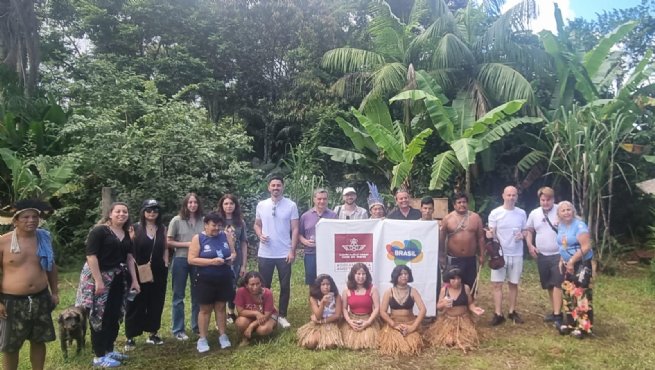 Foto: São Sebastião é destino de famtour com visita de operadores espanhóis