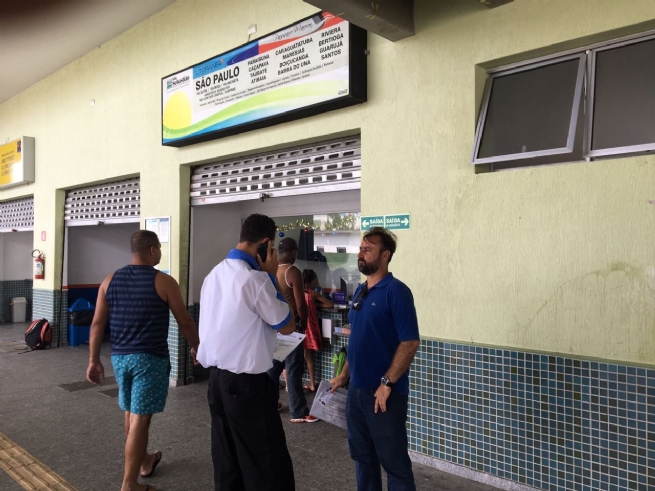 Foto: Procon fiscaliza e orienta empresas de ônibus sobre direitos do consumidor 