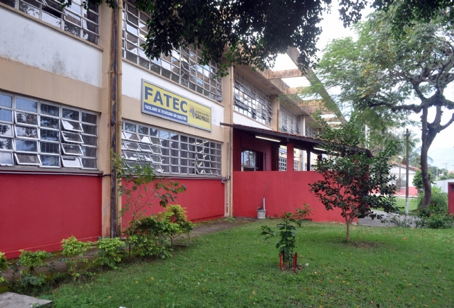 Foto: Inscrições para Vestibulinho ETEC encerram dia 12